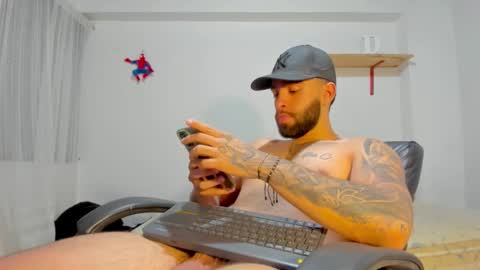 Rmy Steen online show from 27, 10, 2025