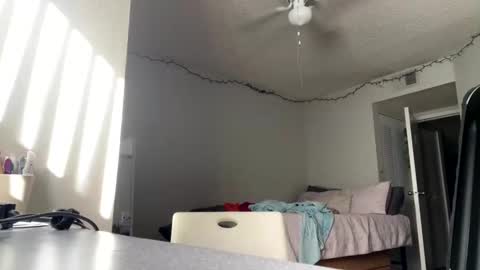 renaeeeeee online show from 17, 1, 2026