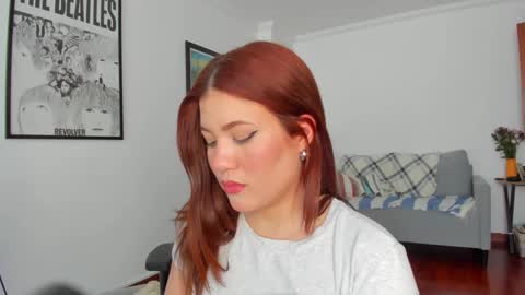 Snapshot of renata__20 chatting on 25, 9, 2025 renata__20 online show from 25, 9, 2025