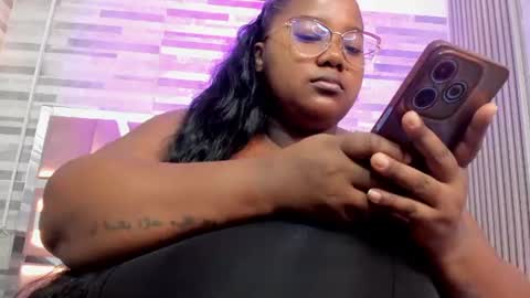 Snapshot of renatafoxter chatting on 16, 6, 2026 nataly online show from 16, 6, 2026