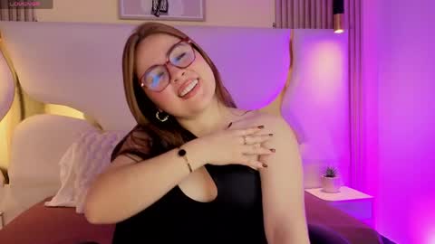 Snapshot of renatajoness1 chatting on 30, 3, 2026 Renata online show from 30, 3, 2026