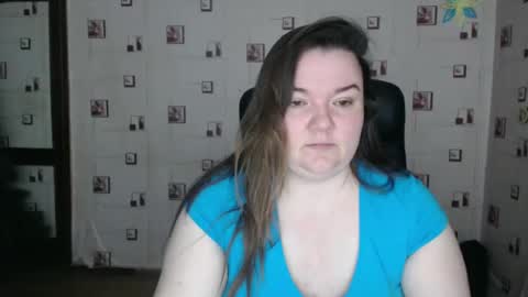 renataoia online show from 21, 2, 2025