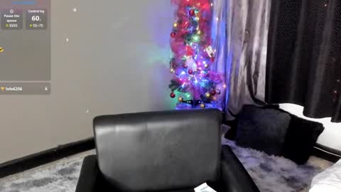 Snapshot of renatawilsom chatting on 21, 12, 2024 renatawilsom online show from 21, 12, 2024