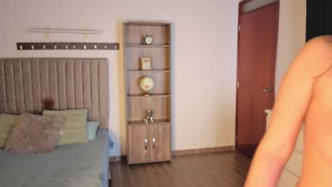 renaxi_smith online show from 24, 2, 2026