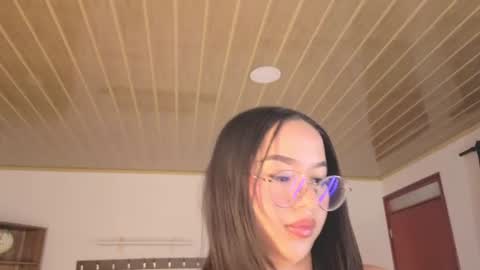 Snapshot of renaxi_smith chatting on 28, 6, 2026 renaxi_smith online show from 28, 6, 2026