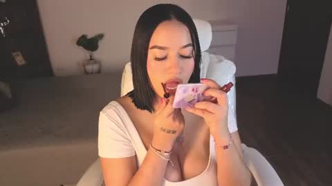 Snapshot of renaxi_smith chatting on 29, 6, 2026 renaxi_smith online show from 29, 6, 2026