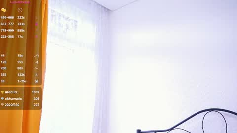 Snapshot of renaythilmony chatting on 22, 6, 2026 Naomi online show from 22, 6, 2026