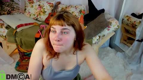 Snapshot of rene_shine chatting on 27, 10, 2025 rene_shine online show from 27, 10, 2025