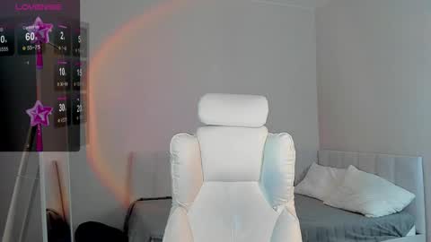 Rene online show from 3, 12, 2025