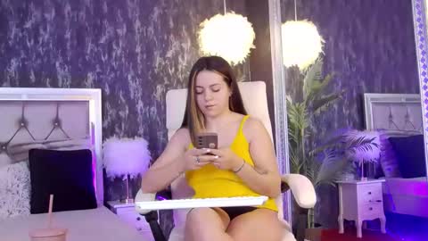 renesmesweet online show from 12, 1, 2026