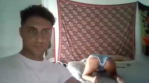 Snapshot of renud chatting on 15, 9, 2025 renud online show from 15, 9, 2025