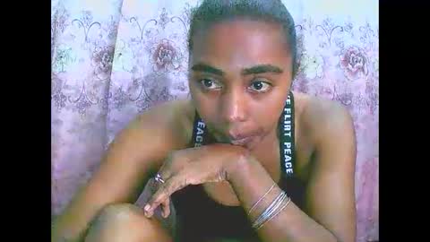 Rephaleta online show from 3, 3, 2025