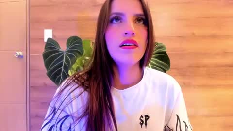 reyasimos online show from 27, 7, 2026