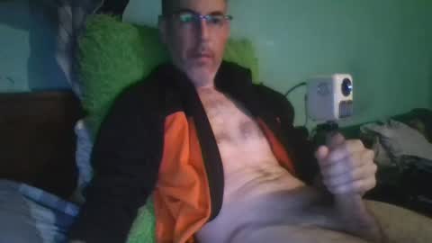 Snapshot of reyes_albert2006 chatting on 14, 11, 2025 reyes_albert2006 online show from 14, 11, 2025