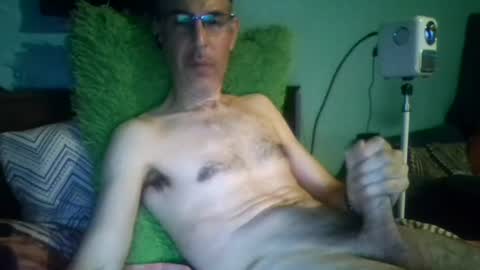 reyes_albert2006 online show from 26, 7, 2026