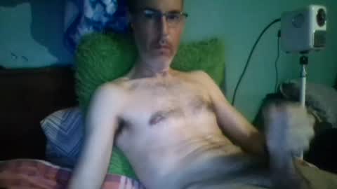 reyes_albert2006 online show from 7, 8, 2026