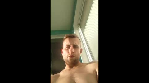 Snapshot of reyver94 chatting on 23, 5, 2026 reyver94 online show from 23, 5, 2026