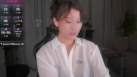 Snapshot of rhebageigel chatting on 9, 7, 2026 Nanami online show from 9, 7, 2026