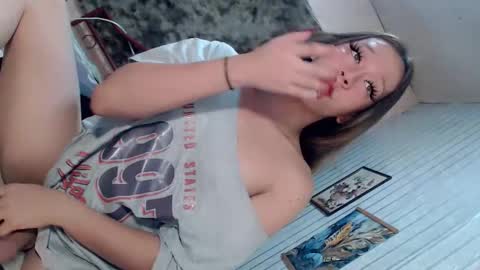 Snapshot of rhian20 chatting on 7, 5, 2026 HI GUYS IM RHIAN PLEASE GIVE ME THUMBS UP online show from 7, 5, 2026
