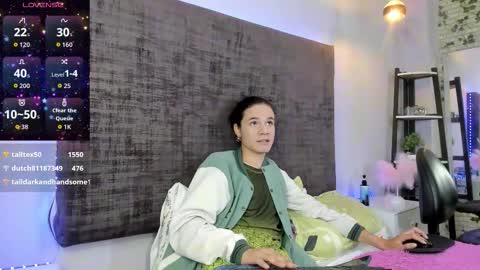 rhiannacoral online show from 28, 9, 2025