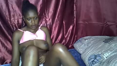 Snapshot of riana_sha chatting on 13, 2, 2025 riana_sha online show from 13, 2, 2025