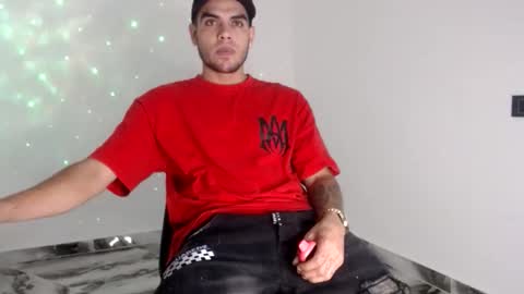 Snapshot of riancum chatting on 19, 5, 2026 juan online show from 19, 5, 2026