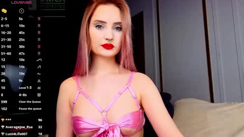 Snapshot of riawoods chatting on 3, 5, 2026 Ria Woods online show from 3, 5, 2026