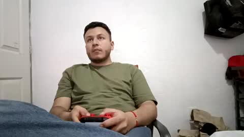 Snapshot of ricardogarcia21 chatting on 2, 1, 2025 ricardogarcia21 online show from 2, 1, 2025