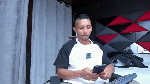 richar_voller online show from 13, 1, 2025