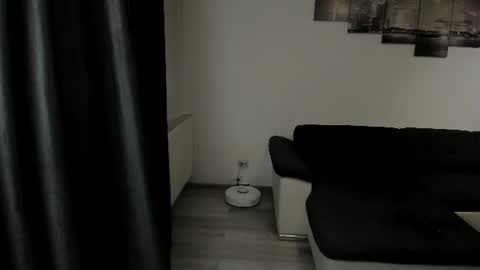 Snapshot of richarddarell chatting on 23, 6, 2026 RichardDarell online show from 23, 6, 2026