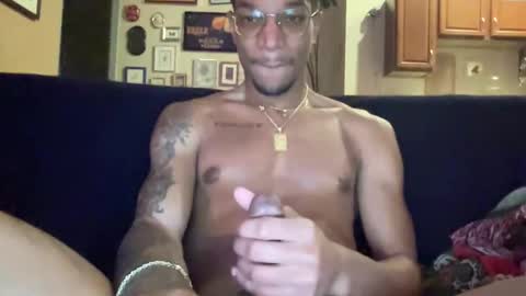 Snapshot of richchris66 chatting on 17, 2, 2025 richchris66 online show from 17, 2, 2025