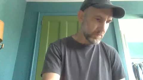Snapshot of richheader chatting on 8, 5, 2026 richheader online show from 8, 5, 2026