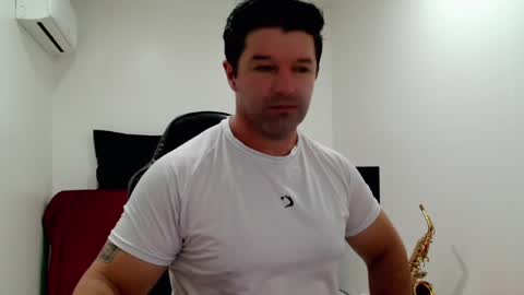 Snapshot of richrolland chatting on 7, 4, 2026 Rickseduction online show from 7, 4, 2026