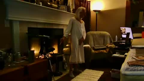 PINK HOLE TWINK online show from 2, 1, 2025