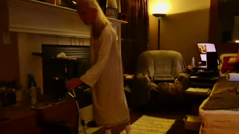 PINK HOLE TWINK online show from 7, 2, 2025