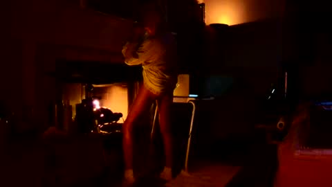 PINK HOLE TWINK online show from 6, 4, 2026