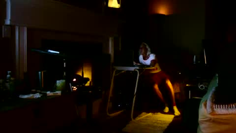 PINK HOLE TWINK online show from 24, 4, 2026