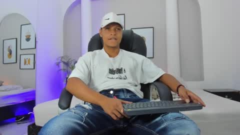 Ricky  online show from 10, 11, 2025