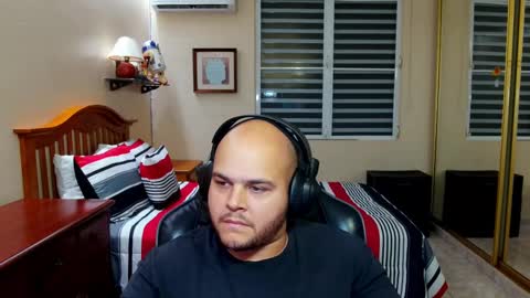 Snapshot of rickyj1012 chatting on 21, 12, 2024 Ricky online show from 21, 12, 2024