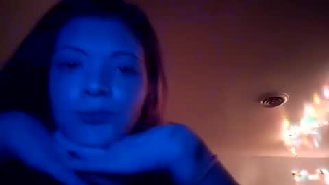 ridinghoodred online show from 2, 12, 2025