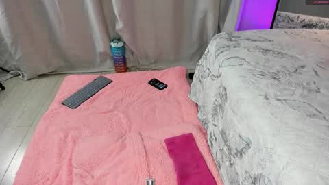 Snapshot of rihannadeep chatting on 14, 10, 2025 Sara online show from 14, 10, 2025