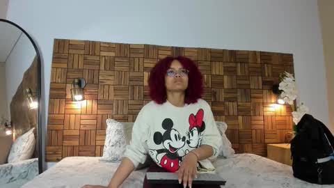 Snapshot of rihannadeep chatting on 21, 10, 2025 Sara online show from 21, 10, 2025