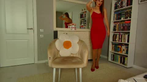 RihannaRichardson online show from 18, 4, 2026