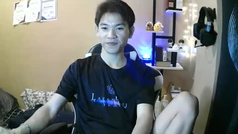 riiichie12 online show from 23, 2, 2026