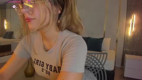 Riley Sierra online show from 7, 2, 2026