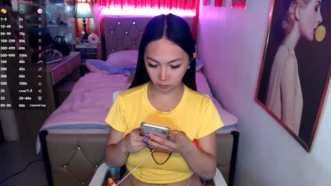 Riley online show from 9, 3, 2025