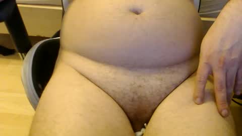 Snapshot of rimzger1 chatting on 8, 3, 2026 rimzger1 online show from 8, 3, 2026