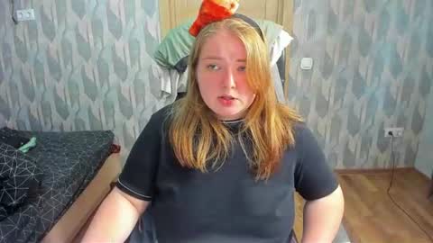 Snapshot of rina16 chatting on 7, 7, 2026 rina16 online show from 7, 7, 2026