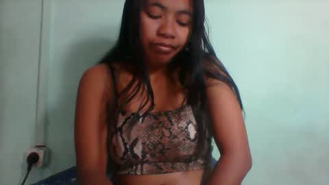 rinah856024 online show from 12, 9, 2025