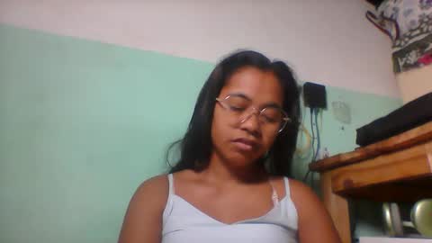 rinah856024 online show from 15, 4, 2026